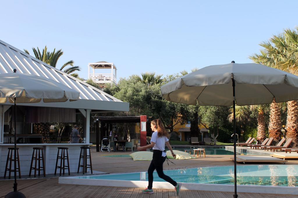 Despotiko Apt. Hotel & Suites Toroni Exterior foto